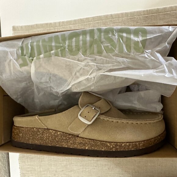 NEW IN BOX Cushionaire Hobby Clogs 8.5 Taupe - Picture 3 of 5